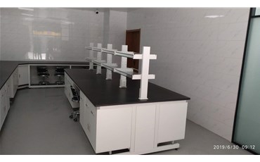 山西實(shí)驗(yàn)室裝修時(shí)要注意什么？山西艾德沃思廠家